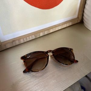 Ray ban Erika sunglasses